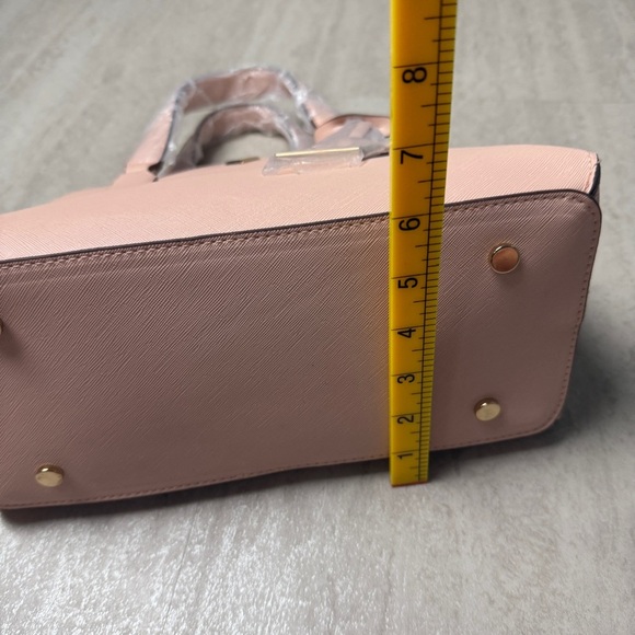 Pink Satchel purse with Double Handles and Gold heart Emblem - Picture 10 of 11